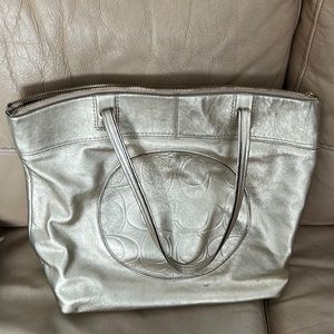 Women’s Coach Bag